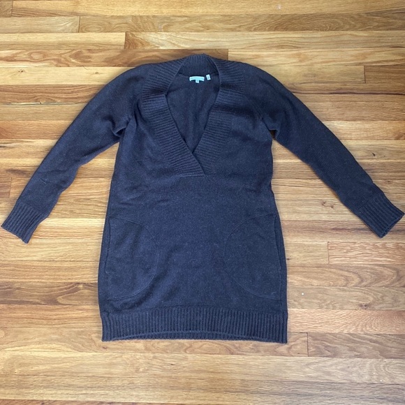 Vince Women’s Brown V Neck Sweater Size M - Picture 1 of 5